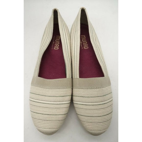 Munro American Cream Striped Slip On Walking Wedge Loafers Shoes Womens 9.5 M - Picture 7 of 10